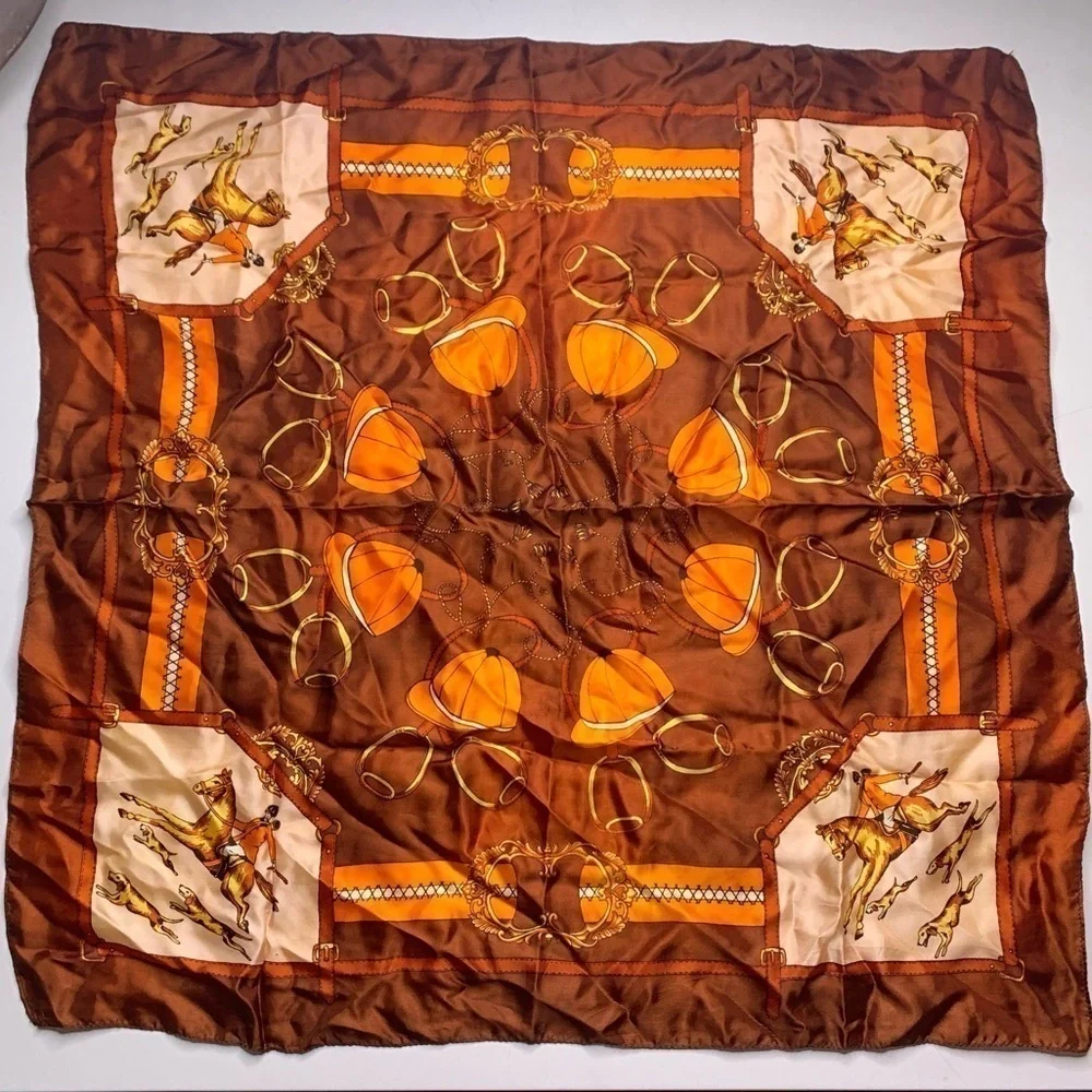vintage equestrian English riding amber hue scarf 25”x25” Made in Italy brown